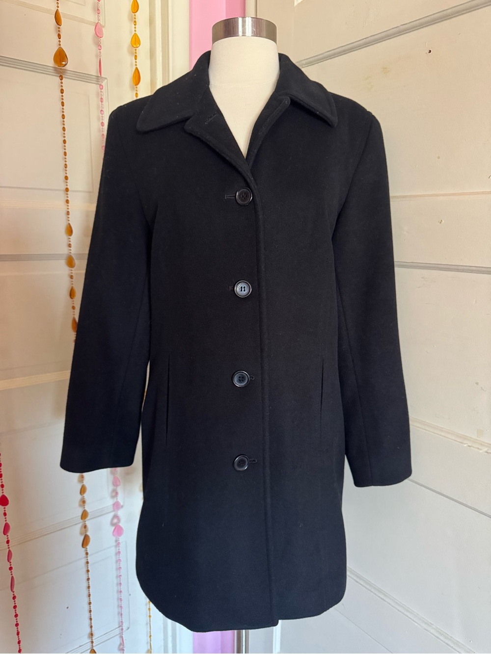 Liz Claiborne 100% Wool Black Coat Petite 8P Belted